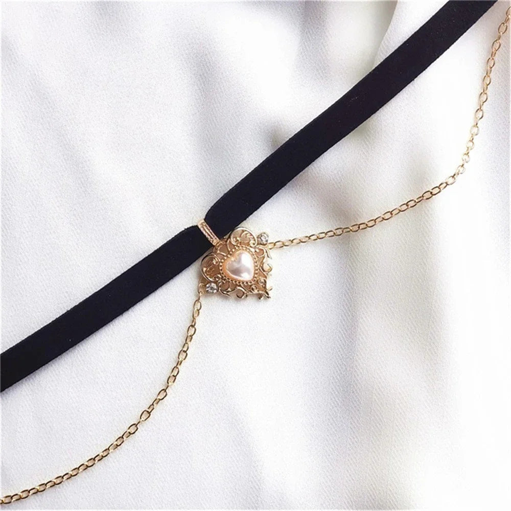 Black Velvet Heart Choker