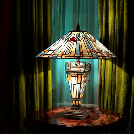 Tiffany style table lamp