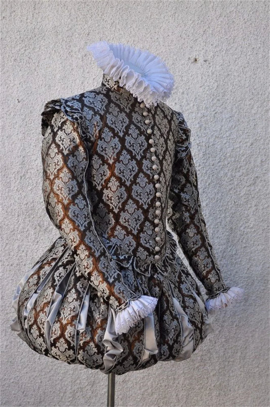 Elizabethan Tudor Costume